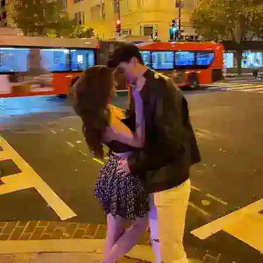 𝙰𝚟𝚎𝚗𝚘𝚛𝚎 🔮 Profile