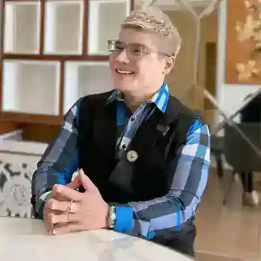 Phan Văn Anh - Bảo Lasvegas Profile