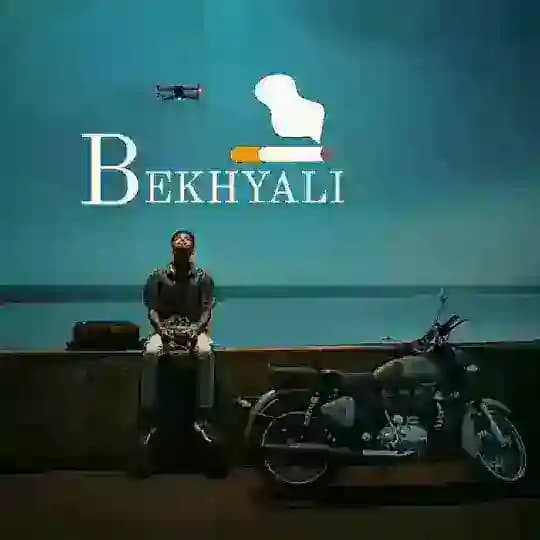 बेख्याली...💝