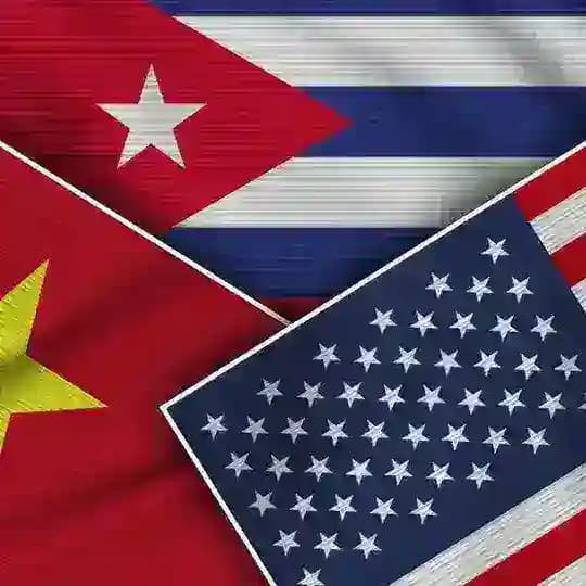 经济新闻 时政资讯 🌎 Profile