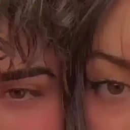 چـاوەکـانیے 👀🤎> Profile