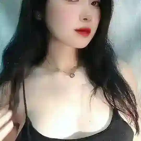 Clip Nóng
