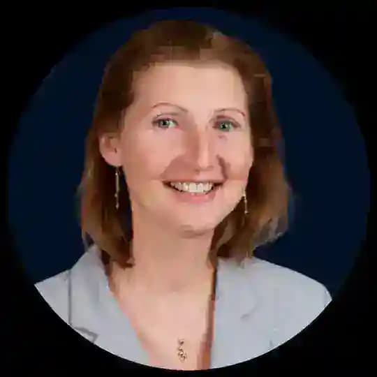 Crypto Expert Chantal Läng ꙳ Profile