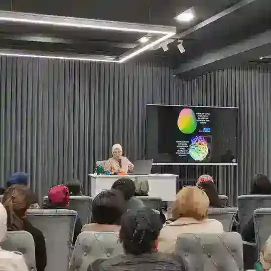 Dilfuza Komil