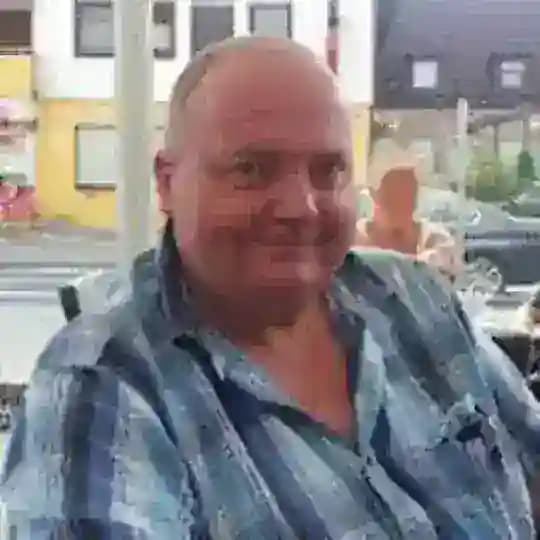 Dirk Dietrich Offiziell Profile