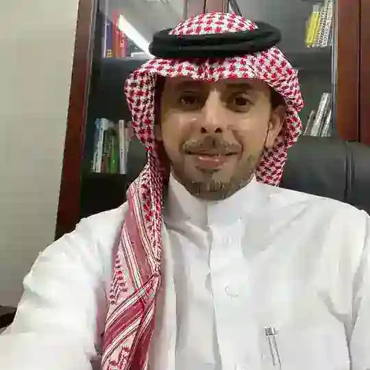 الدكتور / هاشم الشهري