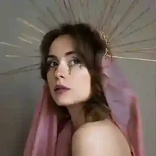EVA ROZANOVA