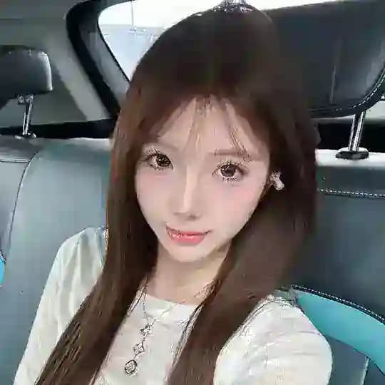 小芙梨，是你的小狐狸