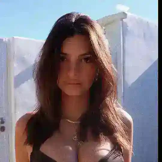 Emily Ratajkowski | emrata