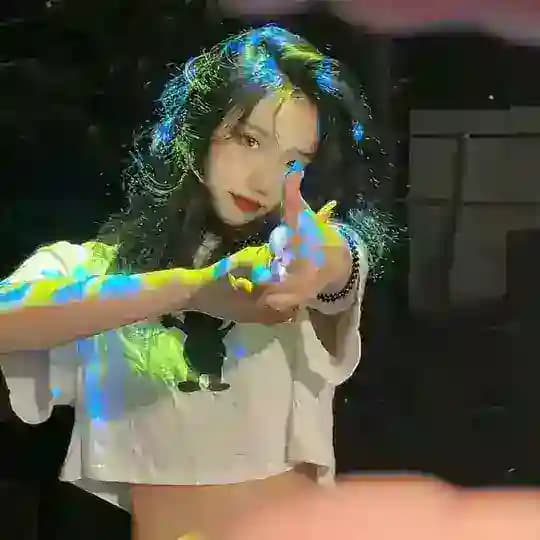 小小情趣不太稳定 Profile