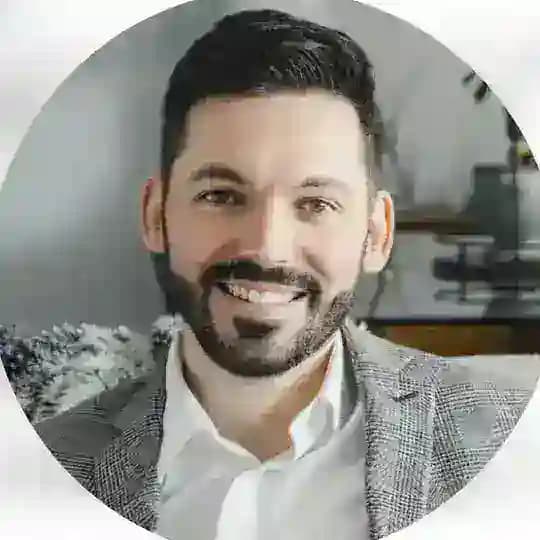 Jonathan Nowak - Fructify_io