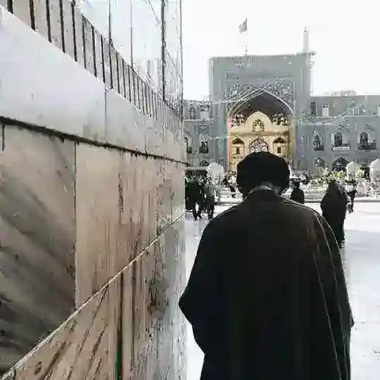حُسَيّنِي