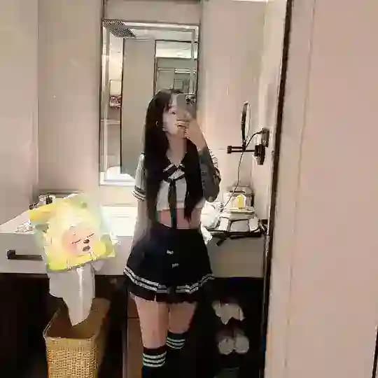 颖儿喜欢睡觉💤(番禺开课)💦