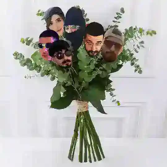 خانهی سگ های طلایی