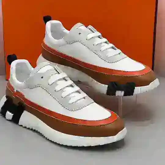 TELEGRAMSNEAKERS