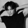 (SELALU OPEN, CHAT AJA.) HOUNTHIC