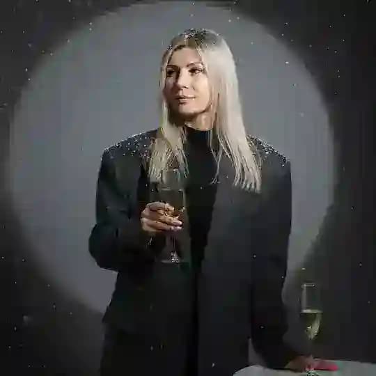 ЛЕНКА ПОРЕШАЕТ 🩶🤪 Здесь обо всём ❤️