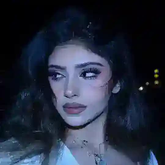 چارەنووس...🖤 Profile