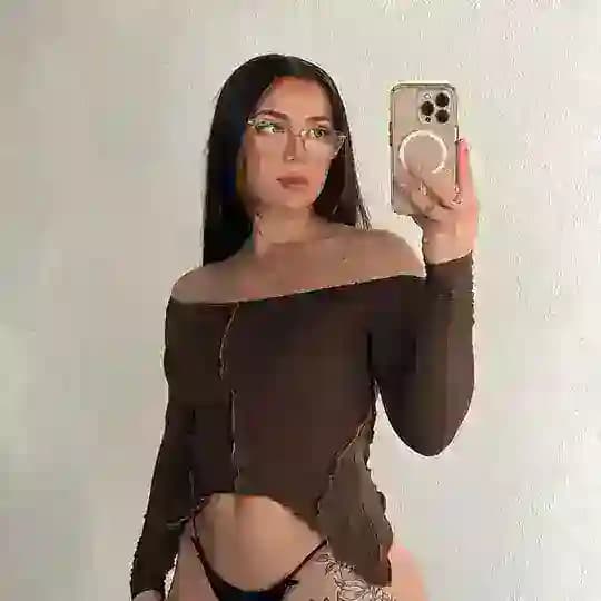 Lilith Cavaliere Profile