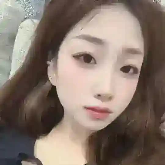 苗苗🉐朋友圈