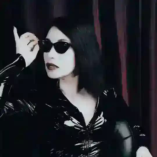 ░▒▓ ГОСПОЖА ЛЮБОВЬ ▓▒░