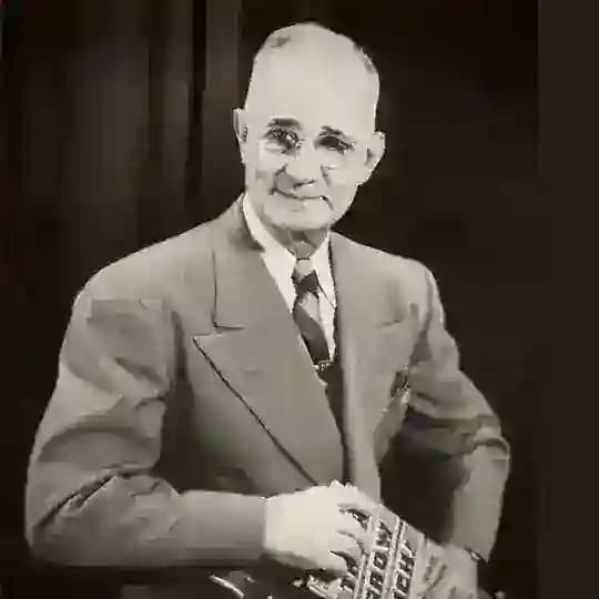 ناپلئون هیل Profile