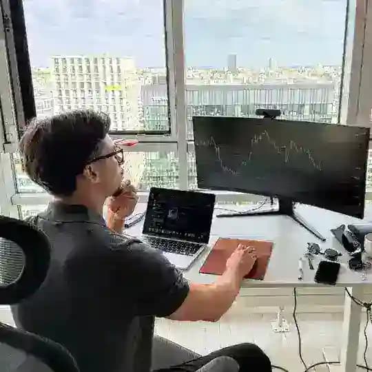 Nick’s Life 🛩️📲