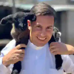 Padre Guillermo Serra Profile