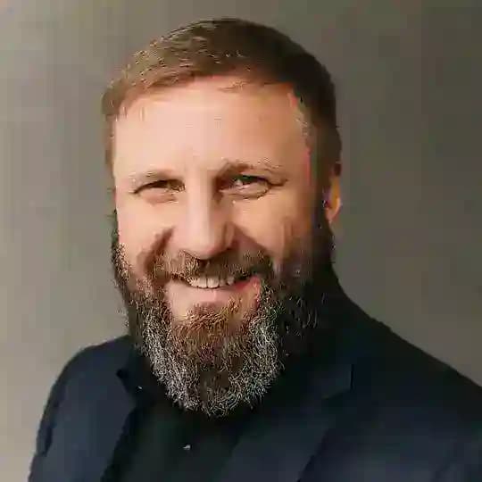 Пастор Андрей Матюжов