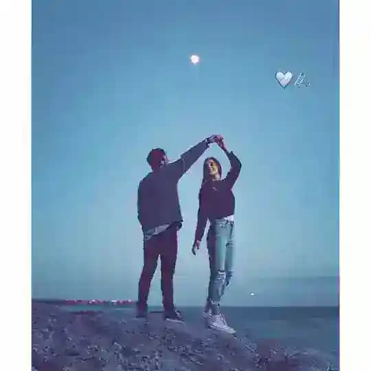 - حُـبّ وَ مَسافَـة 🦋.