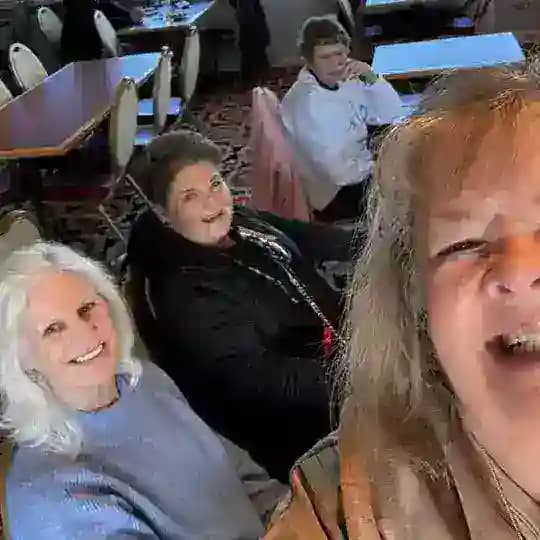 RENCONTRES MATURE INTERNATIONALE Profile