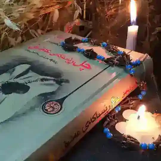 40_resakay__ashq Profile