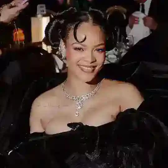Rihanna ❤