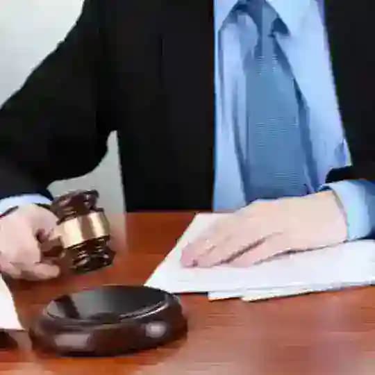 آلَمـہٰـحـہكـمـة آلَعـہٰليـآ لَلَجـہٰوٌآكـہٰرٍ