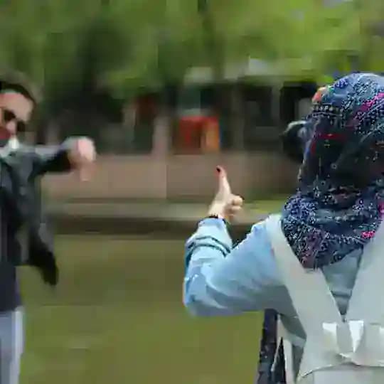 Hayat √ الحياة