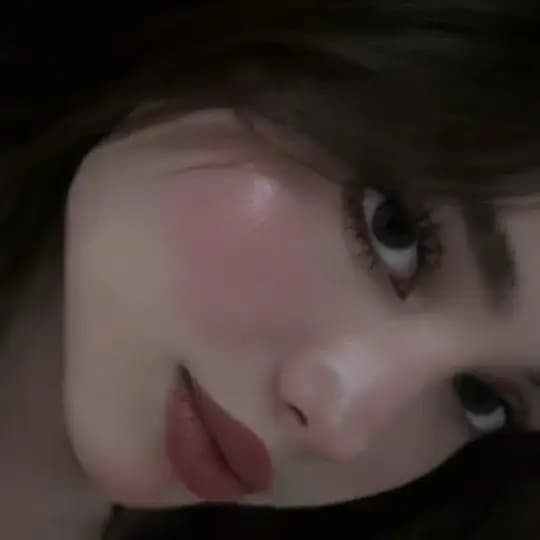 مـرهـفـة الإحـسـاس 🎵♥️