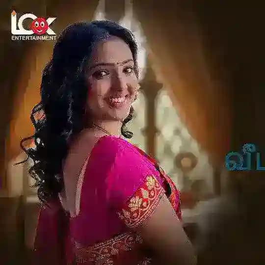 🟢SHYNA KHATRI Profile