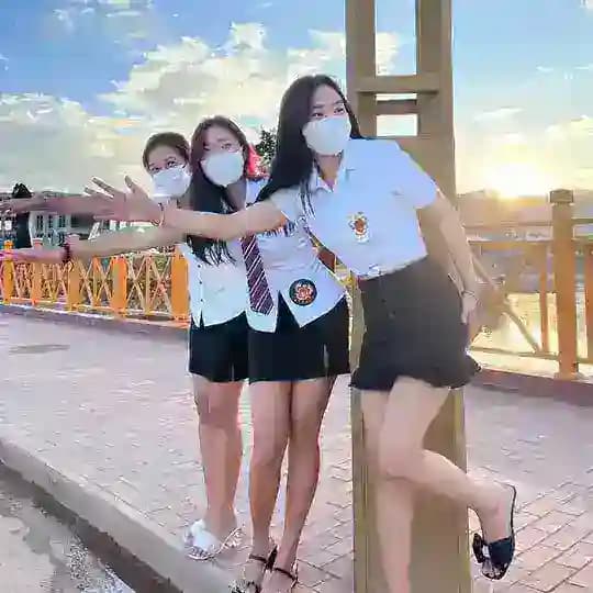 腾龙集团 腾龙公司 腾龙娱乐