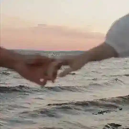 819