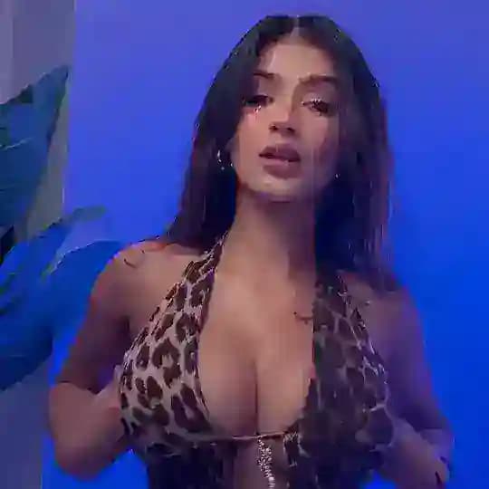 Shambhavi Singh β€οΈβπ₯