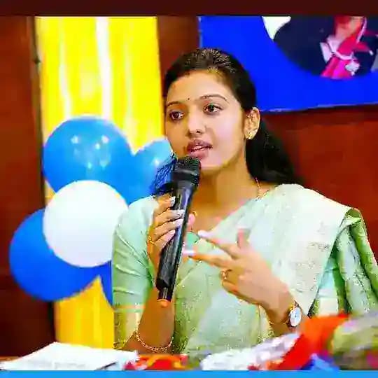 📚SPOORTI ACADEMY📚 Profile