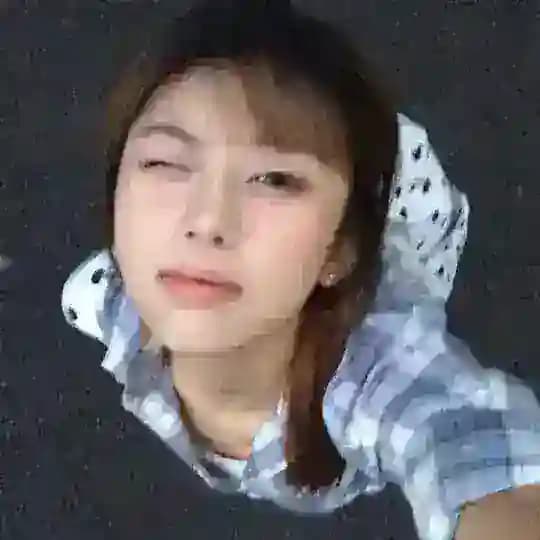 陰晴不定的知知啊