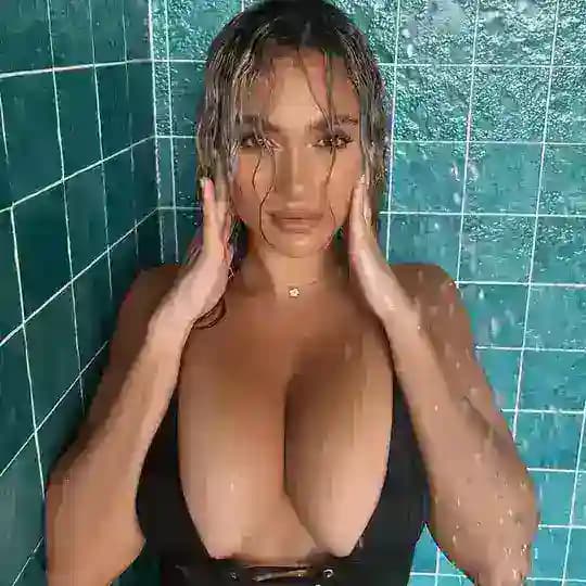 Toni Camillexo Profile