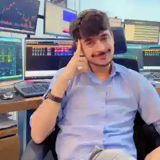 Trader Faizan Khan