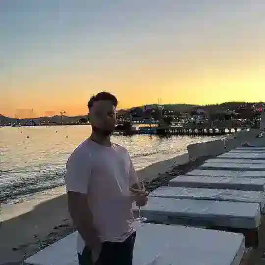 LE KING DU GOLD Profile