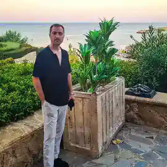 BORSA ลAHฤฐNฤฐ Profile