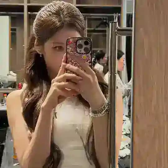 Minatozaki Sana Profile