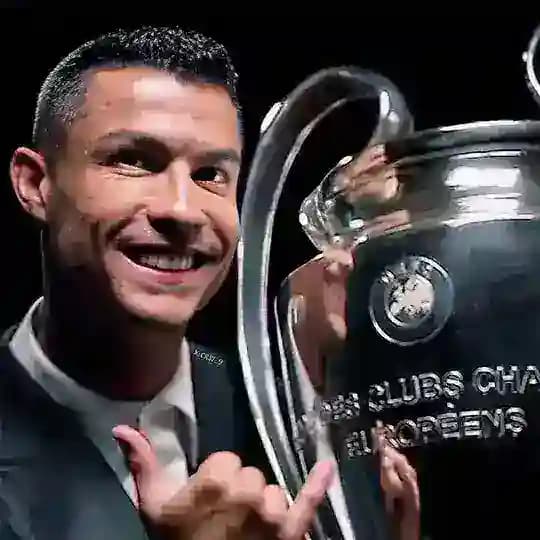 UNIVERS CR7