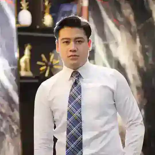 VĂN KHÁNH B.C.R