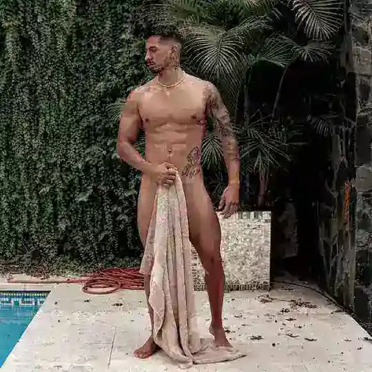 VALENTINO ROCA🚀